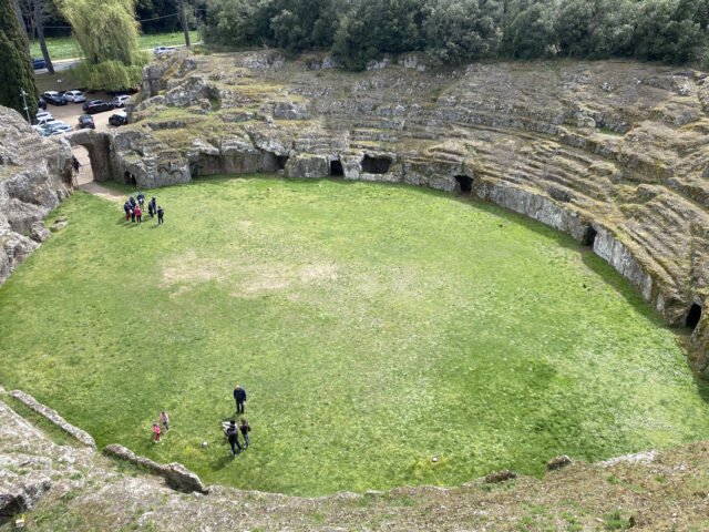 Visitare Sutri