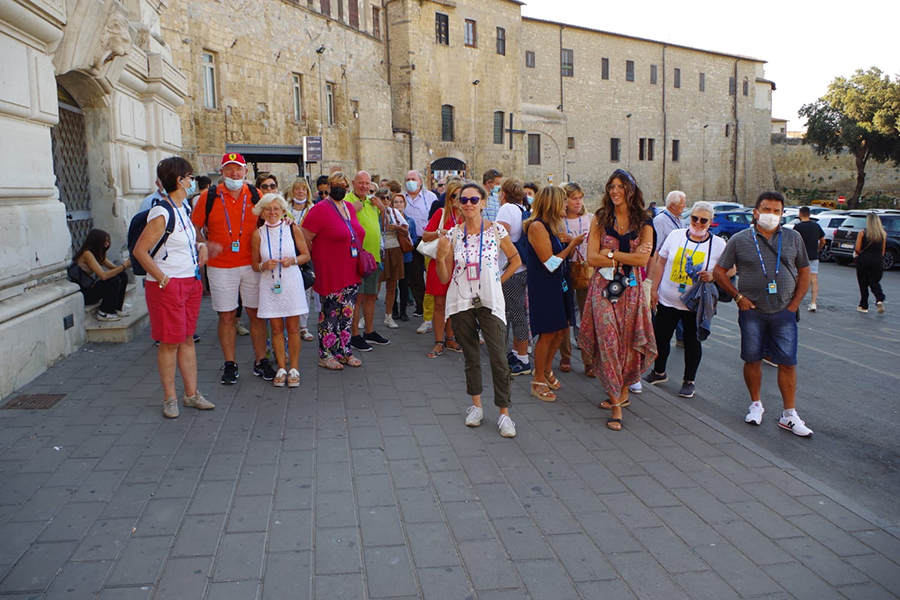 artinvistaguideviterbo.com Maddalena Marton Guida Turistica