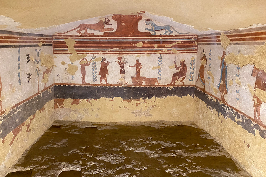 artinvistaguideviterbo.com Tarquinia. Le tombe dipinte etrusche. La Tomba dei Giocolieri. Maddalena Marton Guida Turistica.