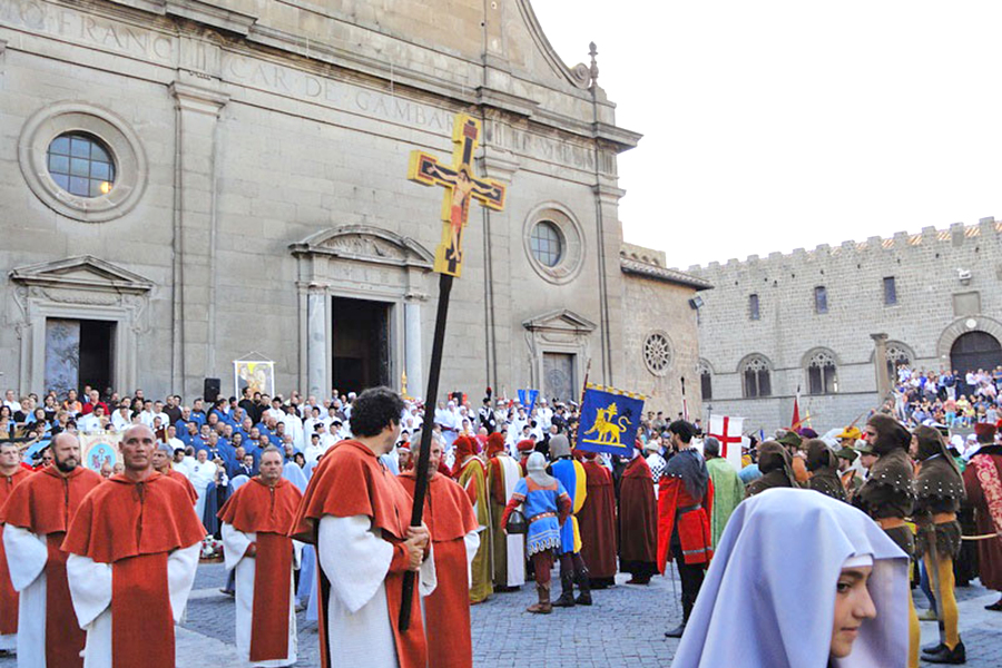 artinvistaguideviterbo.com Maddalena Marton Guida Turistica