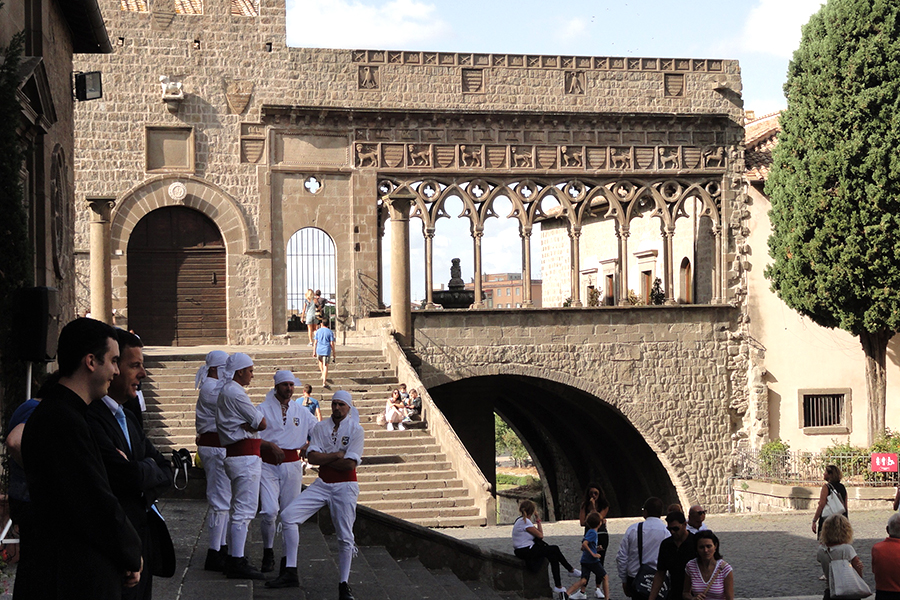 artinvistaguideviterbo.com Maddalena Marton Guida Turistica