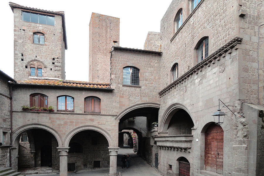 artinvistaguideviterbo.com Maddalena Marton Guida Turistica